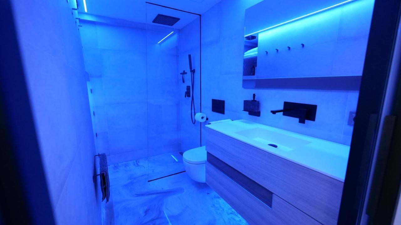 La Farola - Luxury Domotic Flat In Puerto Deportivo Apartment *