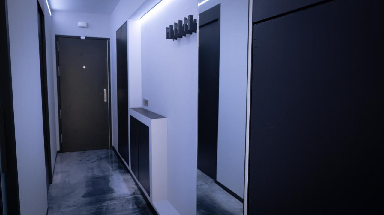 Apartment La Farola - Luxury Domotic Flat In Puerto Deportivo