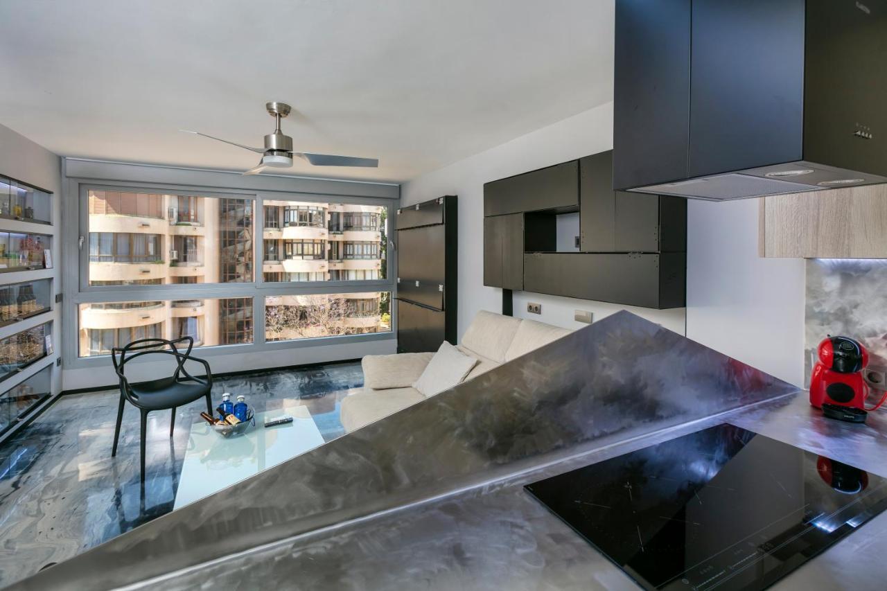 Apartment La Farola - Luxury Domotic Flat In Puerto Deportivo *