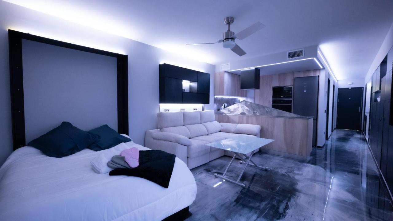 La Farola - Luxury Domotic Flat In Puerto Deportivo Apartment
