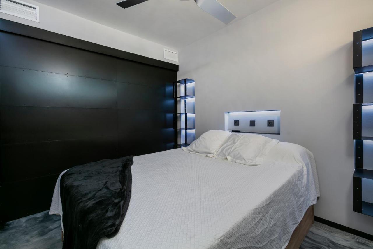 Apartment La Farola - Luxury Domotic Flat In Puerto Deportivo *